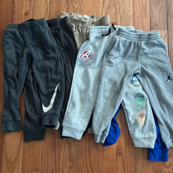 Other - 6pairs of 4T sweatpants boys